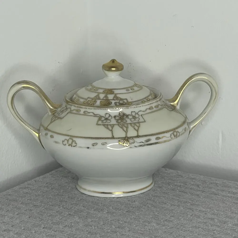 Antique 1910’s Maruki Nippon Hand-Painted With Raised Gold Sugar Bowl, Japan